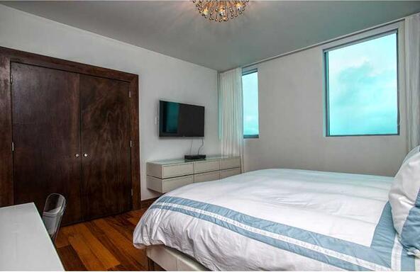 Miami Beach, FL 33139 Photo 5