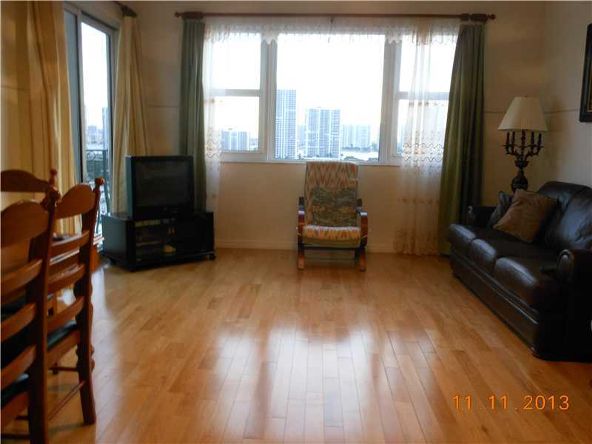 19900 E. Country Club Dr., Aventura, FL 33180 Photo 2